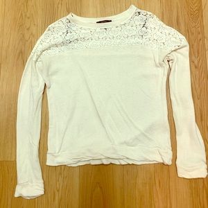 🌻 2/$10 Forever 21 Lace collar pullover sweater